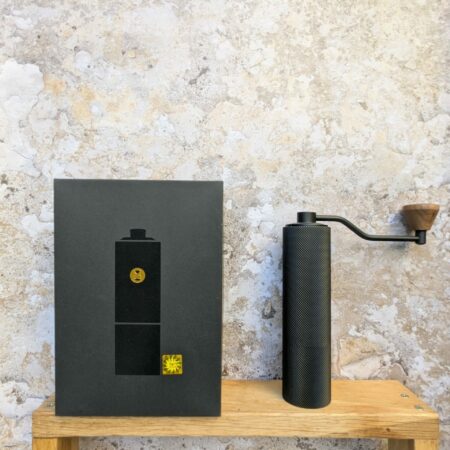 Moulin manuel Timemore de chez Label(le) Brûlerie torréfaction de café Bio Villeurbanne